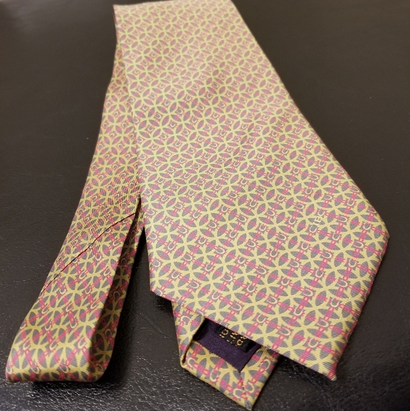 Vintage Varucci Tie - Picture 2 of 5